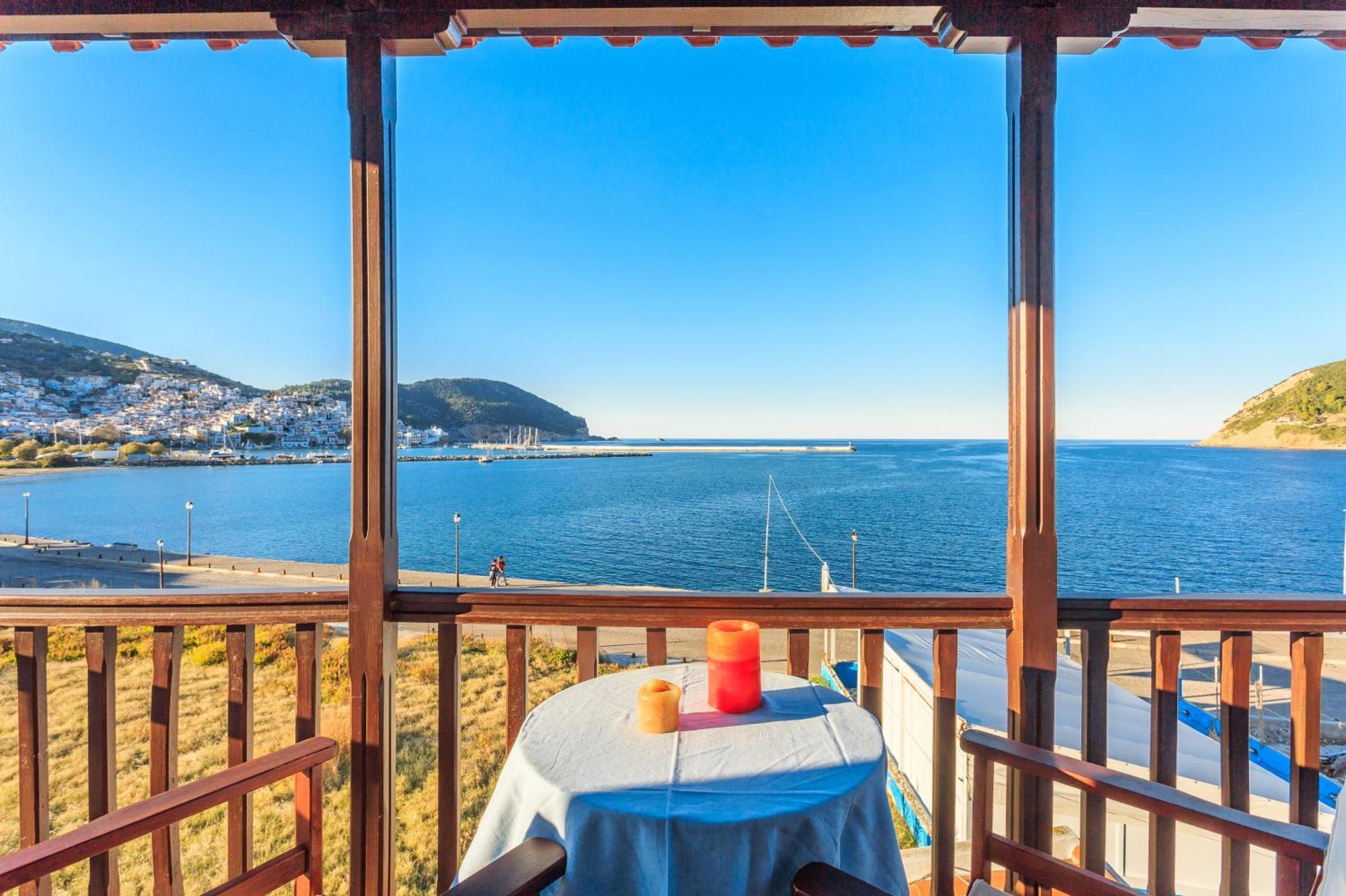 Nikolaos Studios Apartments Skopelos Town Exterior photo