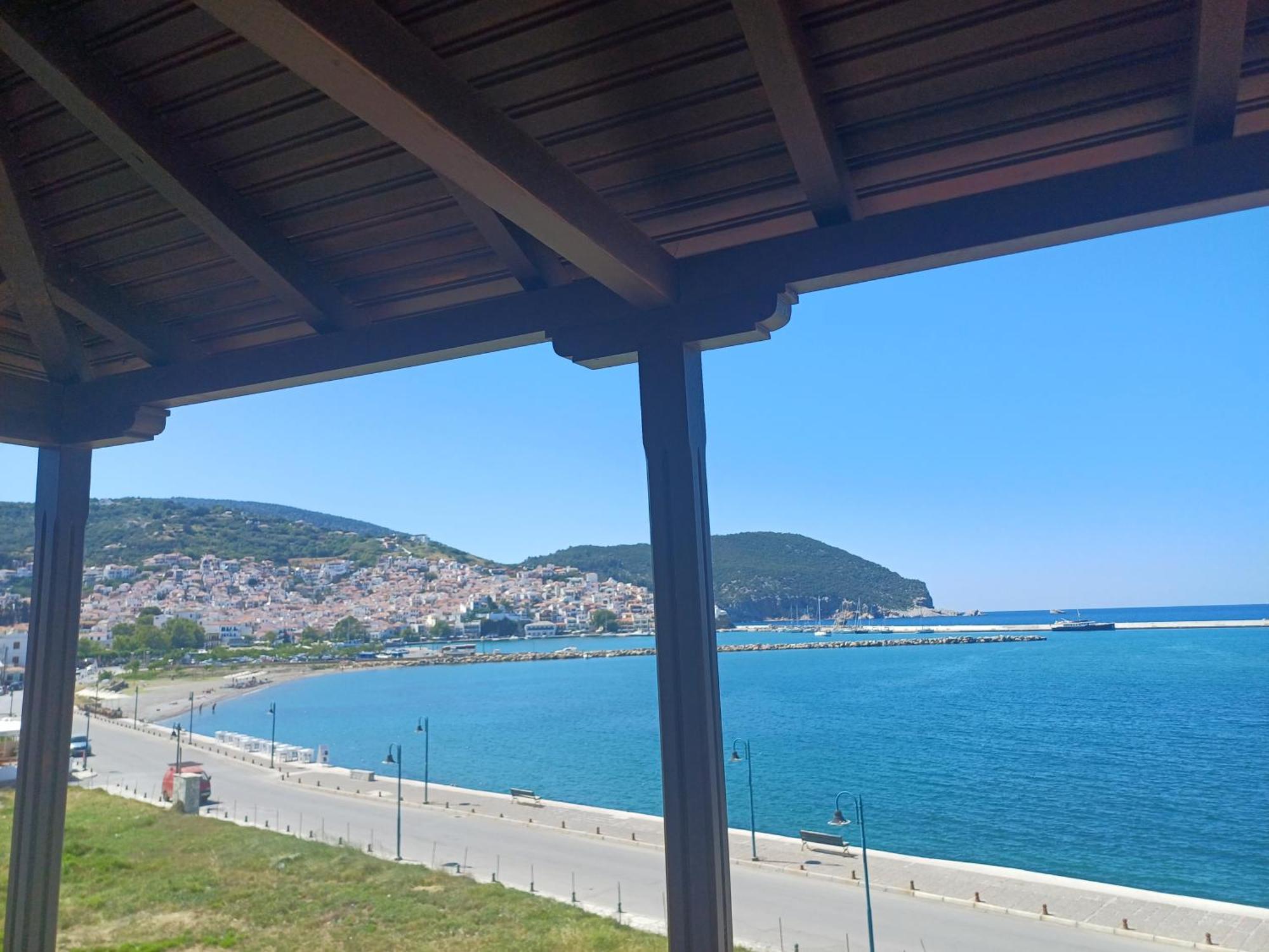 Nikolaos Studios Apartments Skopelos Town Exterior photo
